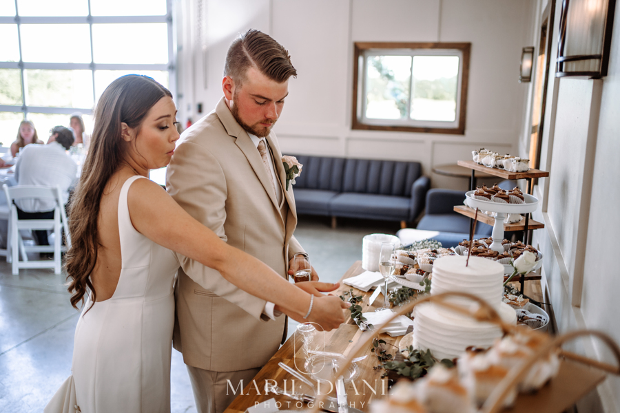 Broken Arrow Farm is a Full Service event venue providing the most elegant and detailed experiences in Falmouth, Kentucky.
